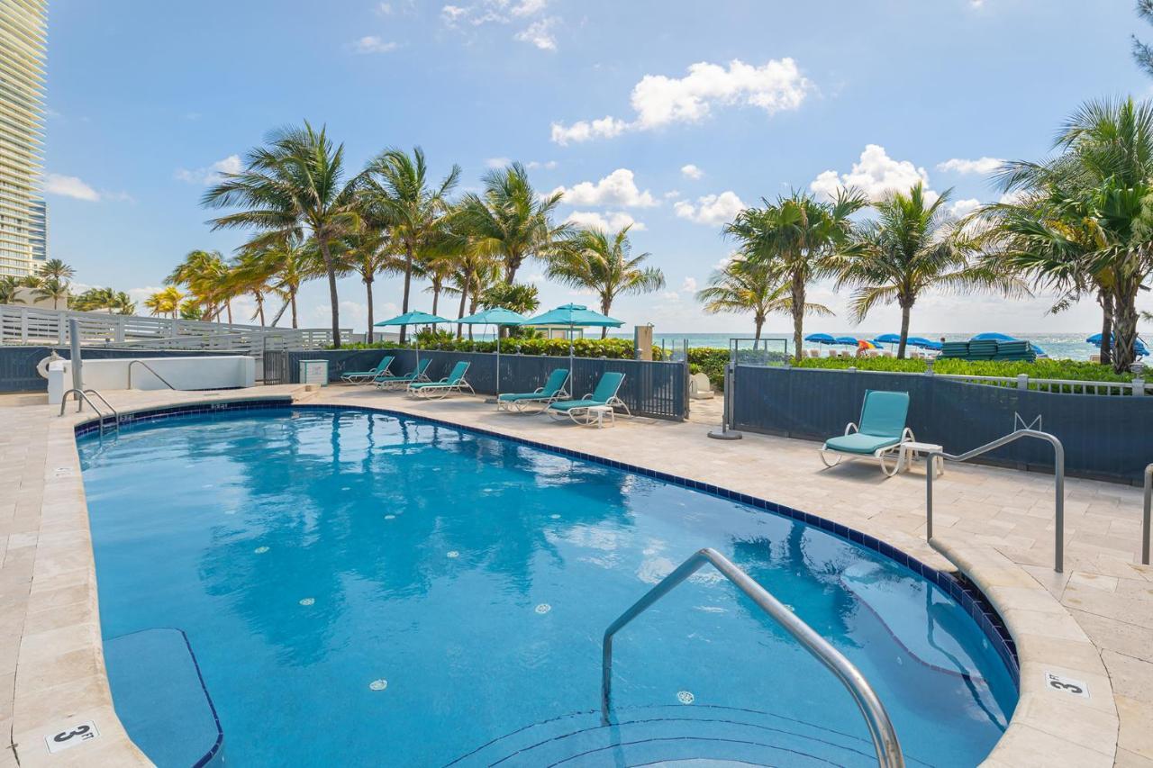 Апартаменты Sunny Isles 1Bdr Sea View And Pool Майами-Бич Экстерьер фото